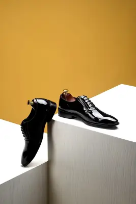 Man Black Elegant Shoes